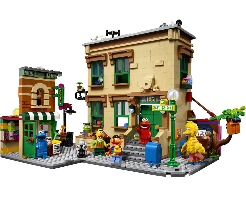 LEGO® Ideas - 123 Sesame Street (21324) - Used Secondary image